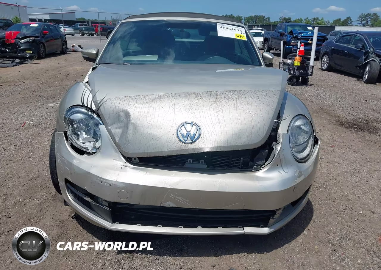 2015 Volkswagen Beetle 1.8T Classic VIN:3VW517AT4FM809699 - 6