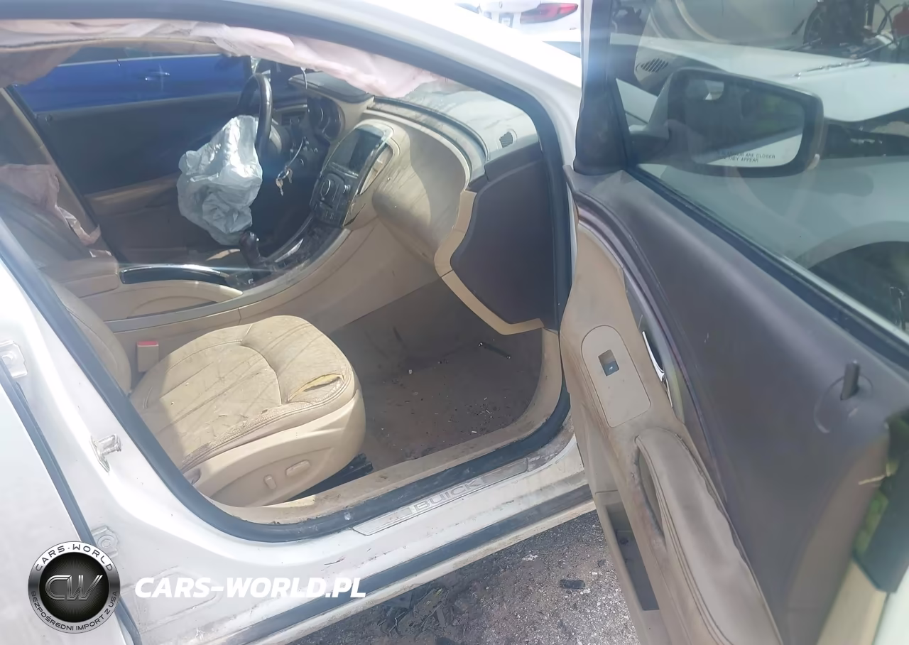2010 Buick Lacrosse Cxl VIN:1G4GC5GGXAF313539 - 5
