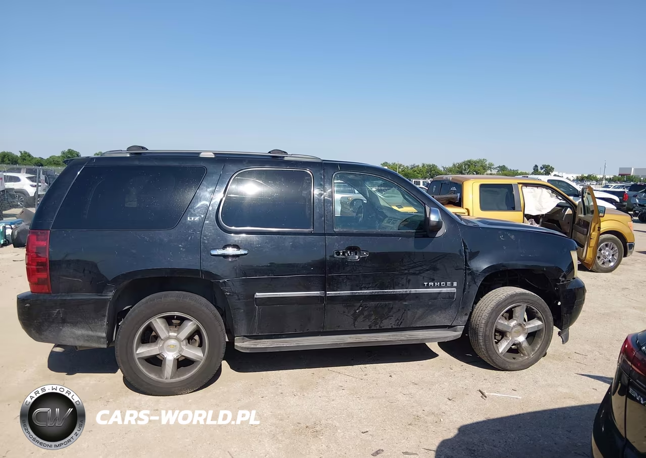 2009 Chevrolet Tahoe Ltz VIN:1GNFC33049R252736 - 13
