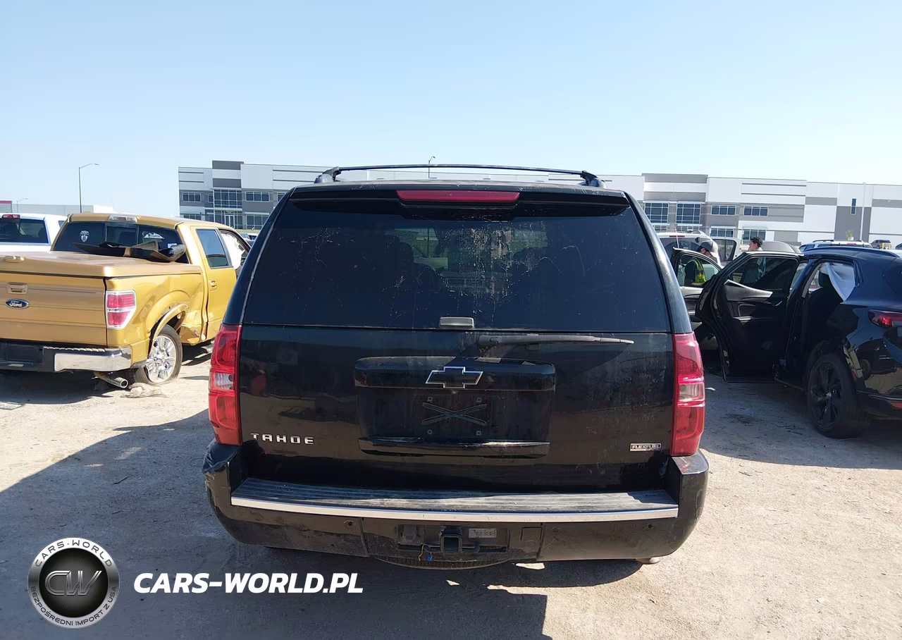 2009 Chevrolet Tahoe Ltz VIN:1GNFC33049R252736 - 16