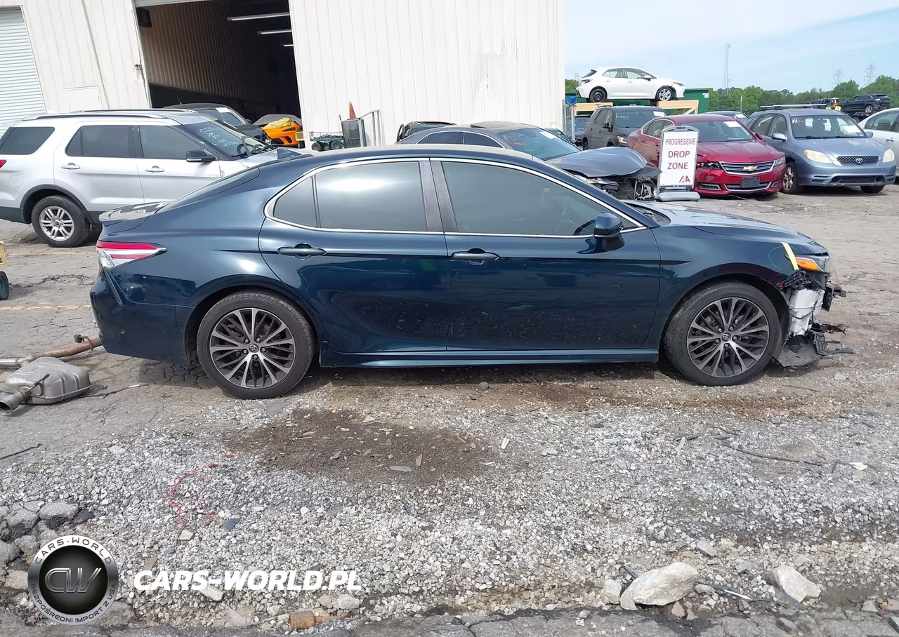 2020 Toyota Camry Se VIN:4T1G11AK4LU881313 - 13