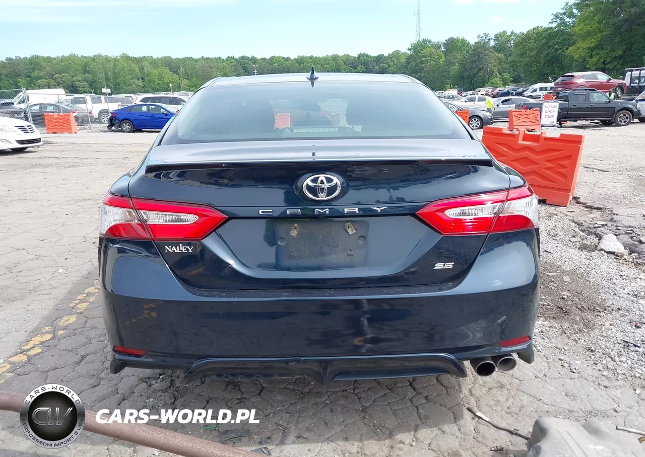 2020 Toyota Camry Se VIN:4T1G11AK4LU881313 - 16