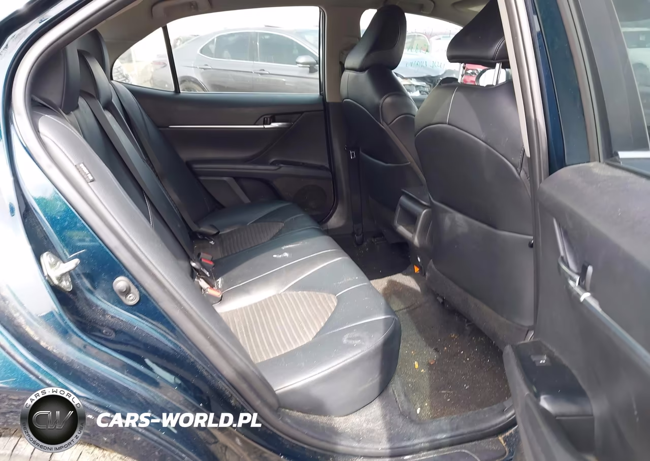 2020 Toyota Camry Se VIN:4T1G11AK4LU881313 - 8