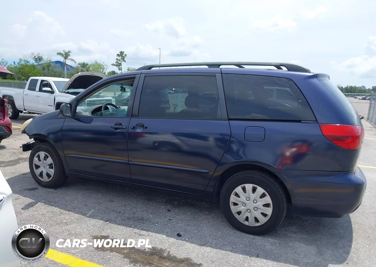 2005 Toyota Sienna Le VIN:5TDZA23C55S311806 - 15