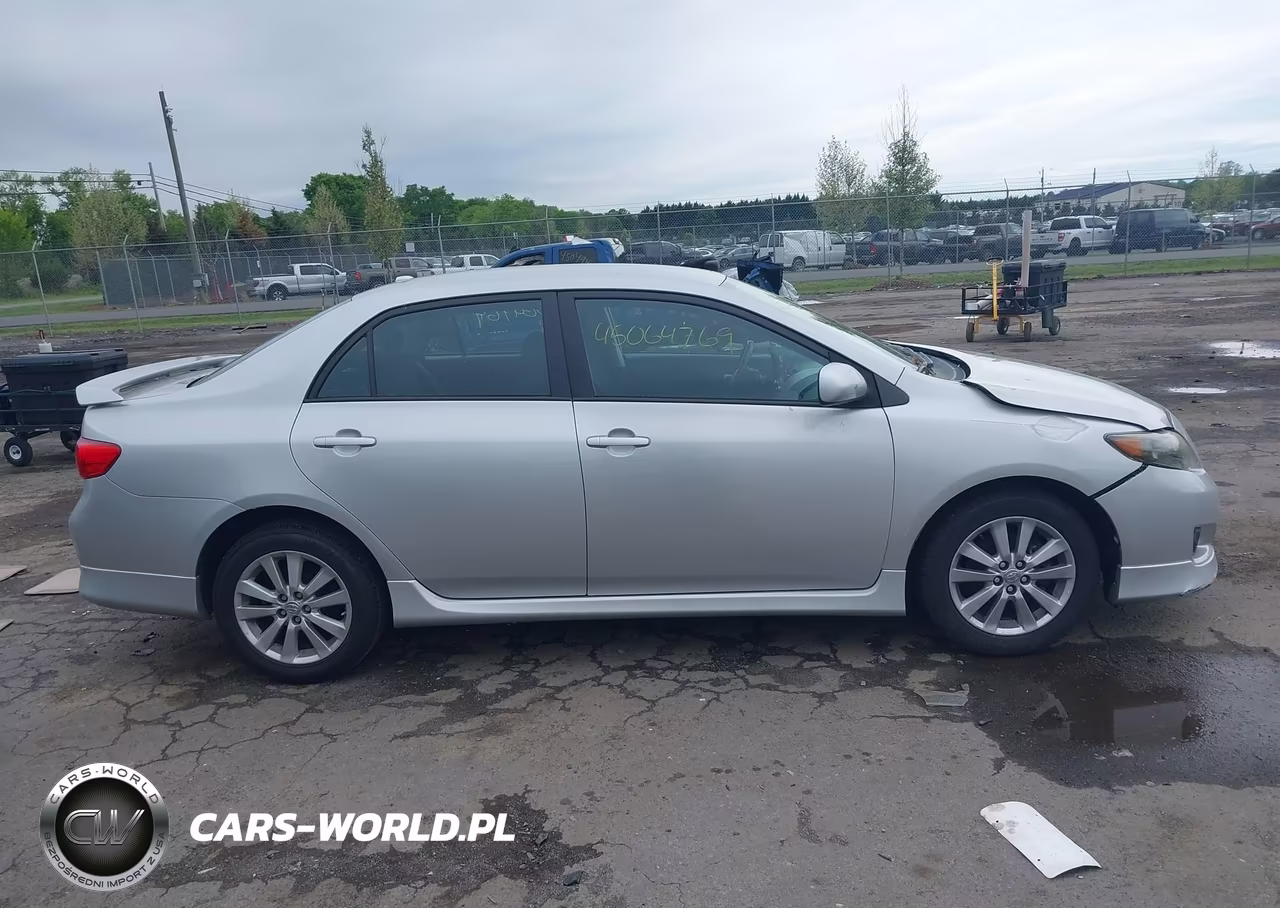 2010 Toyota Corolla S VIN:2T1BU4EE3AC458227 - 13