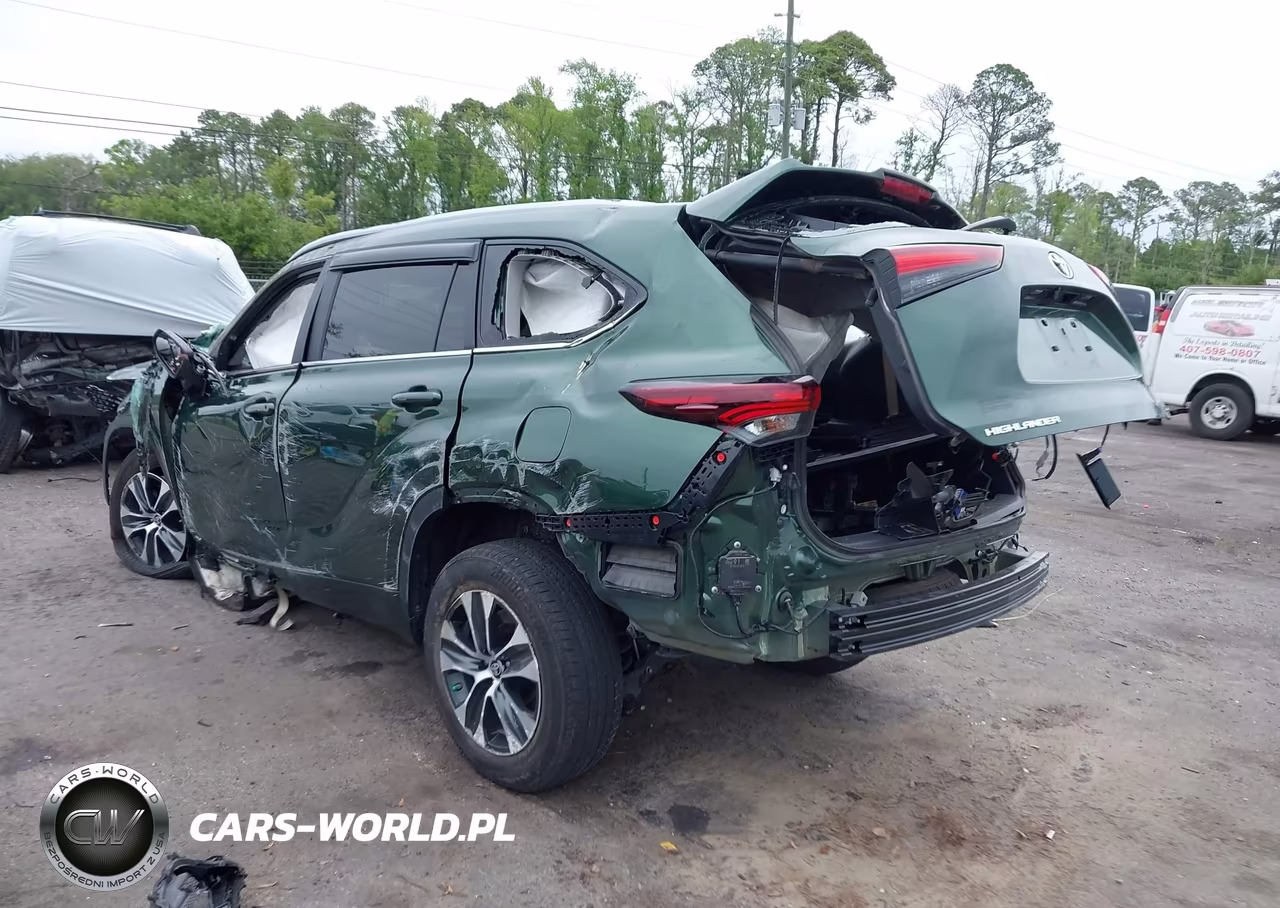 2025 Toyota Highlander Hybrid Xle VIN:5TDKBRCH3SS649848 - 3