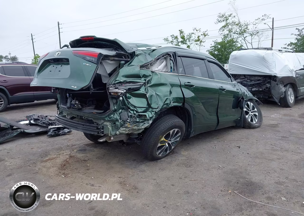2025 Toyota Highlander Hybrid Xle VIN:5TDKBRCH3SS649848 - 4