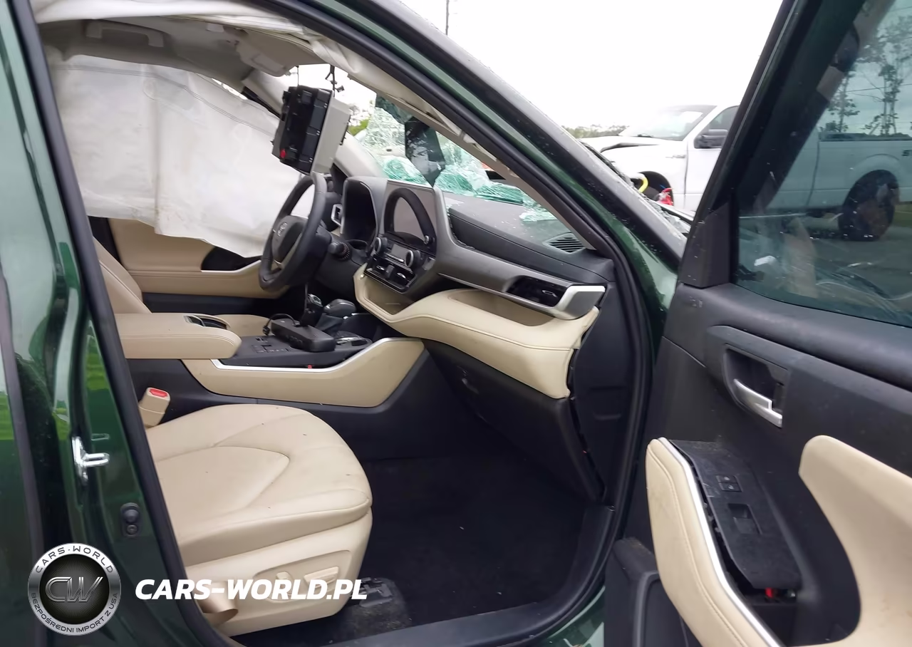 2025 Toyota Highlander Hybrid Xle VIN:5TDKBRCH3SS649848 - 5