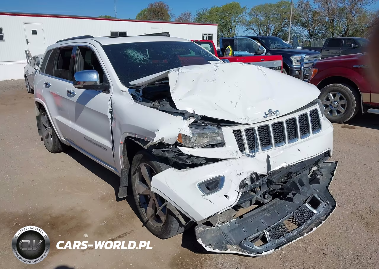 2015 Jeep Grand Cherokee Overland VIN:1C4RJFCG9FC804420 - 18