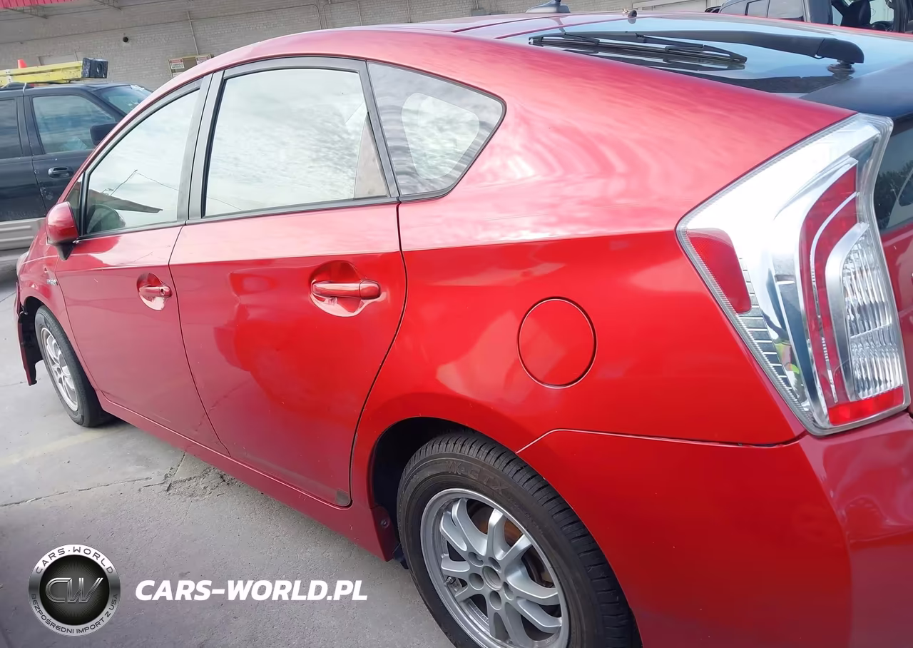 2013 Toyota Prius Four VIN:JTDKN3DU7D5573026 - 13
