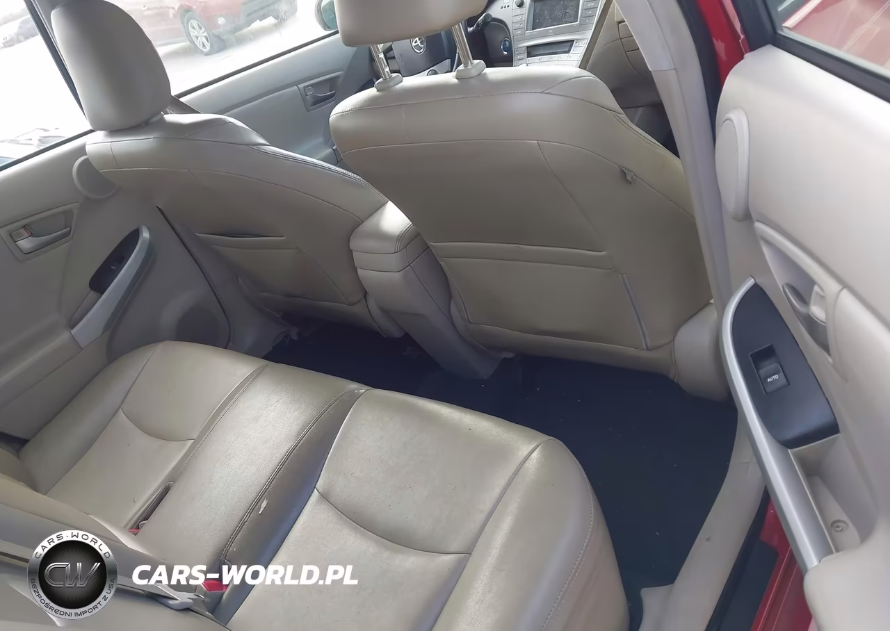2013 Toyota Prius Four VIN:JTDKN3DU7D5573026 - 8