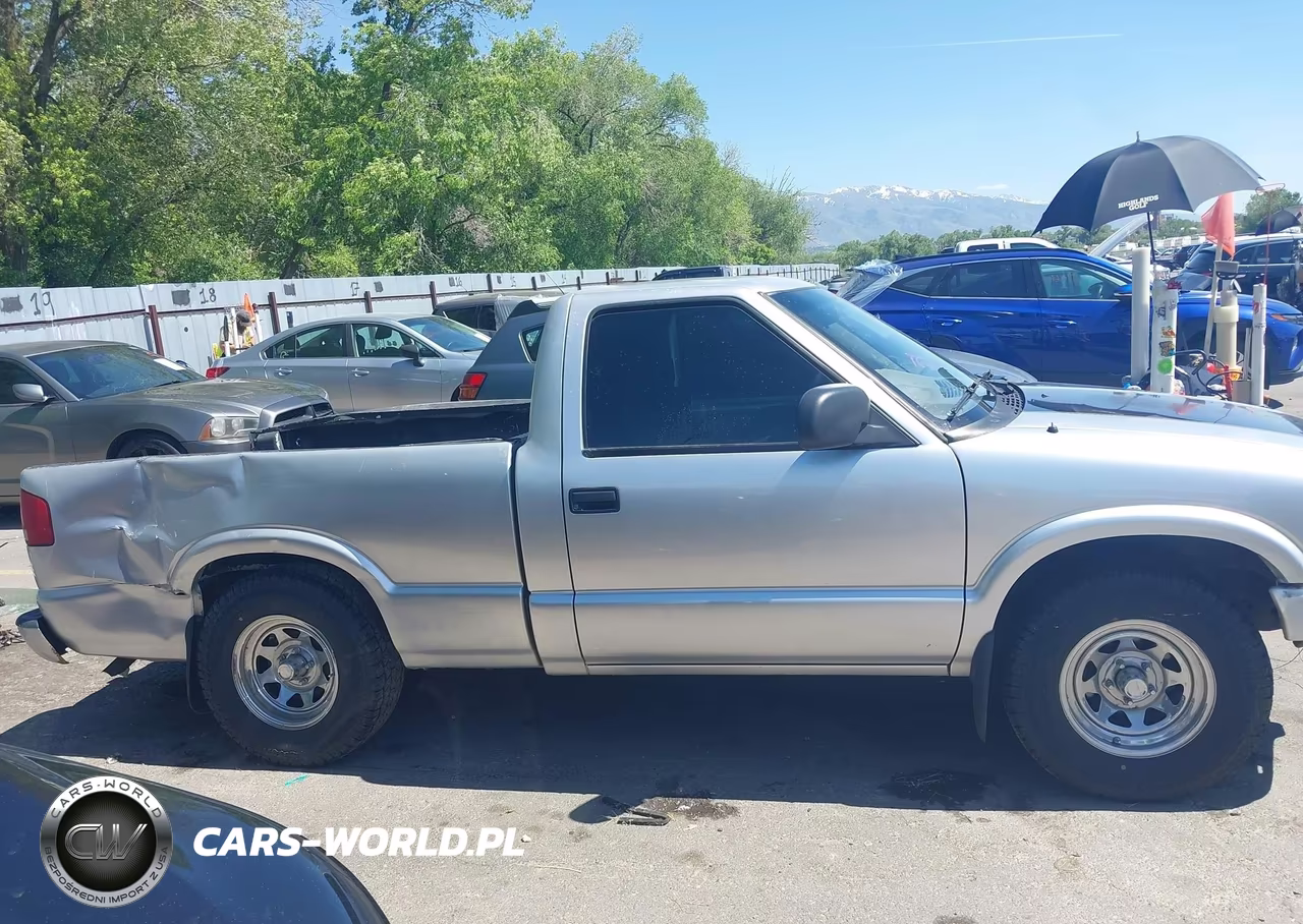 2003 Chevrolet S-10 VIN:1GCCS14H538200651 - 13