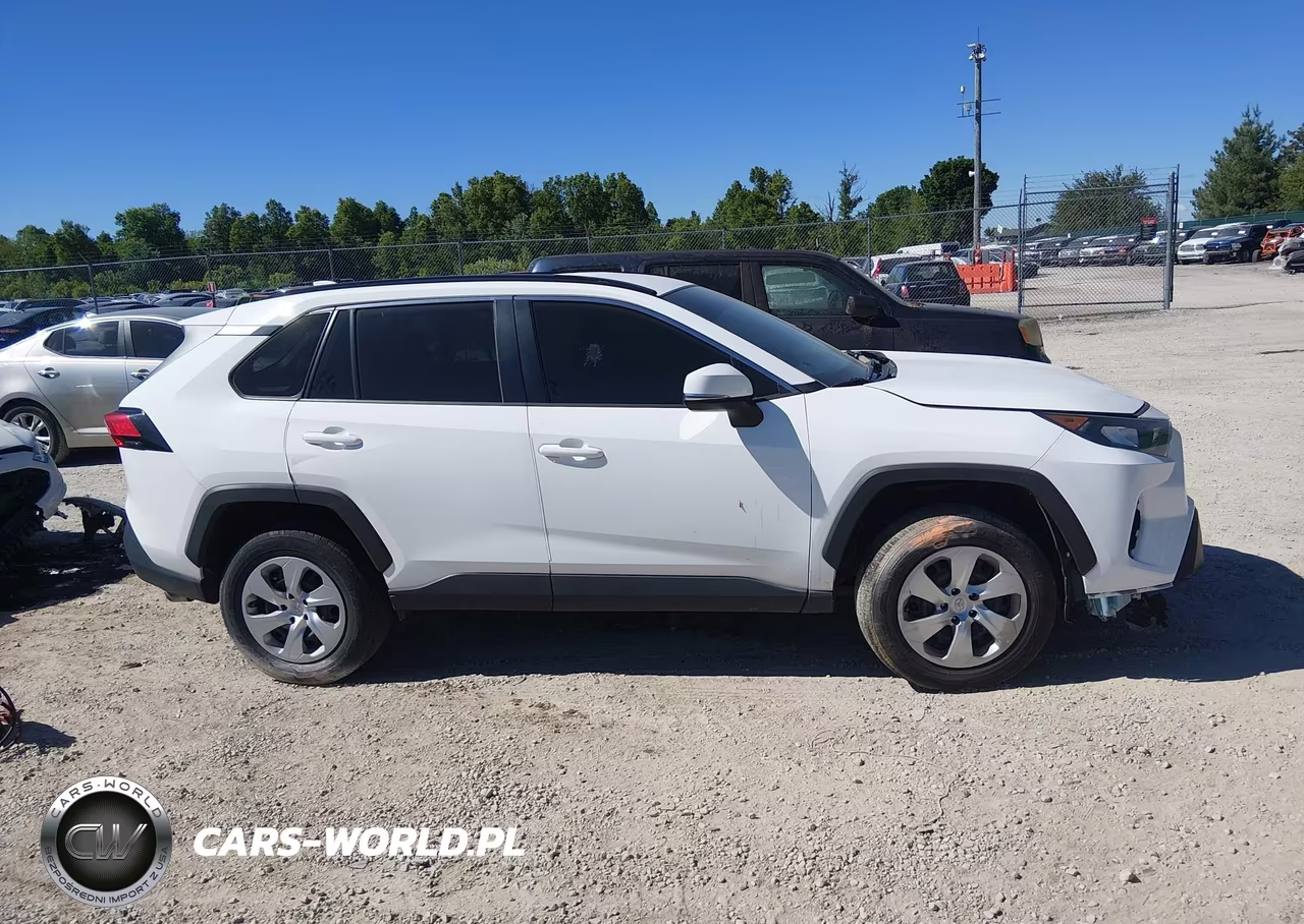 2019 Toyota Rav4 Le VIN:2T3G1RFV8KW015945 - 14