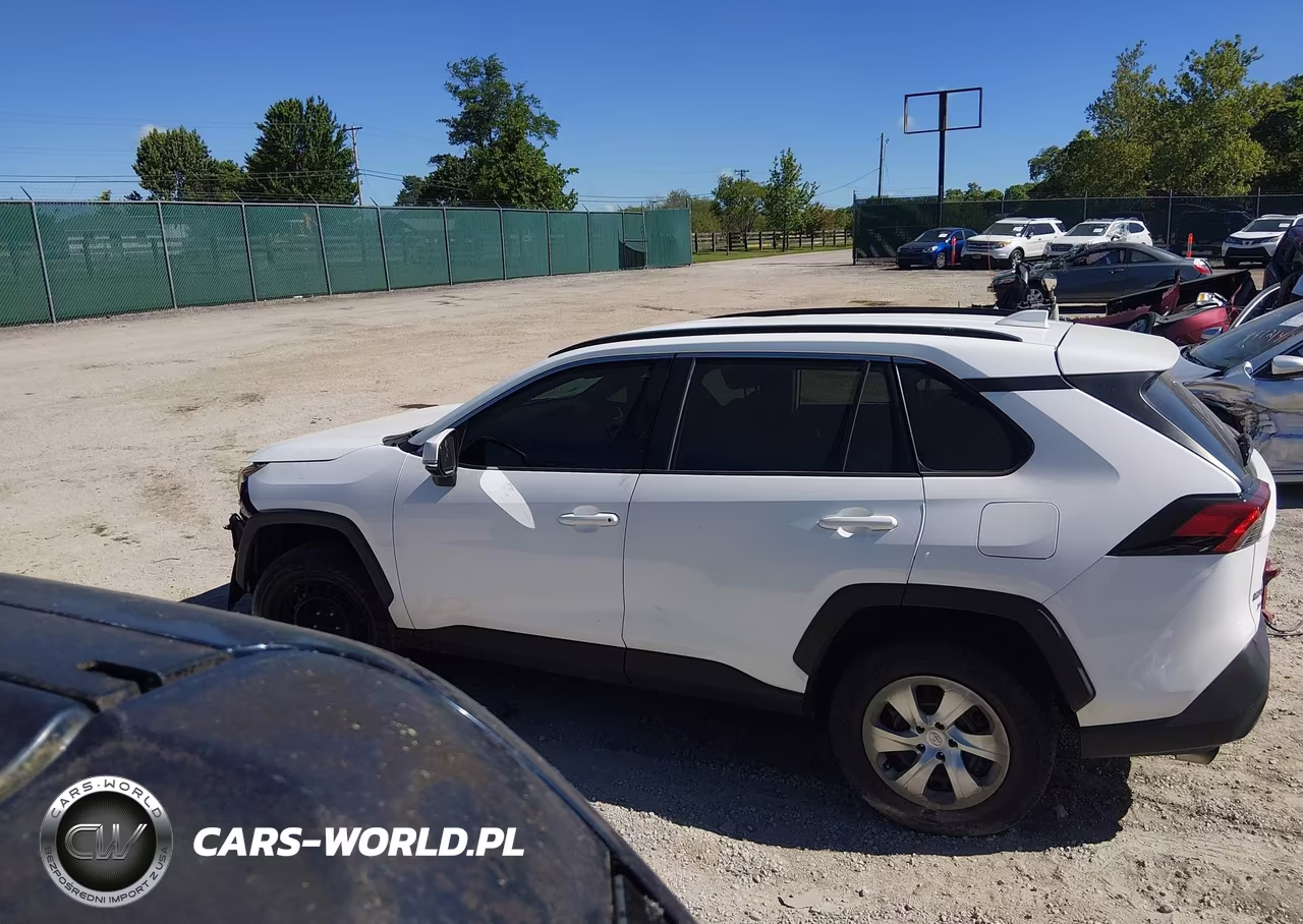 2019 Toyota Rav4 Le VIN:2T3G1RFV8KW015945 - 15