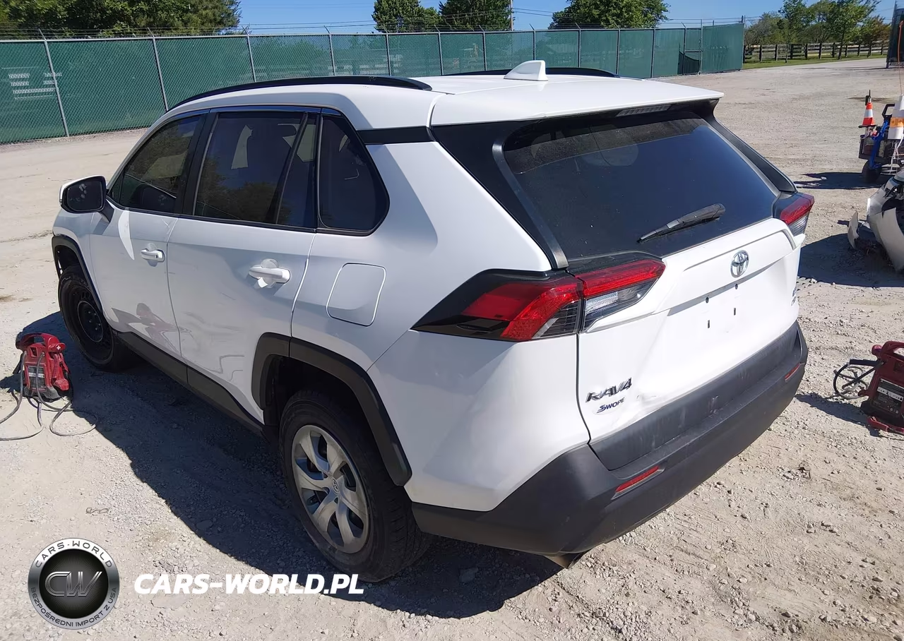 2019 Toyota Rav4 Le VIN:2T3G1RFV8KW015945 - 3
