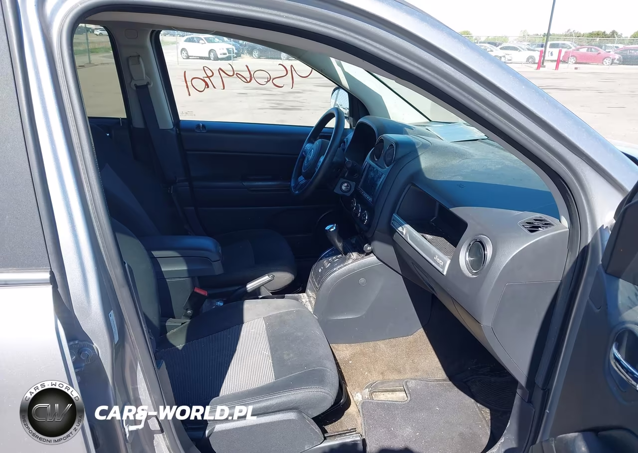 2016 Jeep Compass Sport VIN:1C4NJDBB8GD653400 - 5