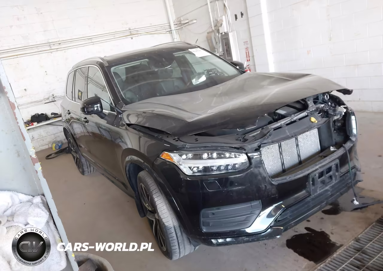 2021 Volvo Xc90 T6 Momentum 7 Passenger