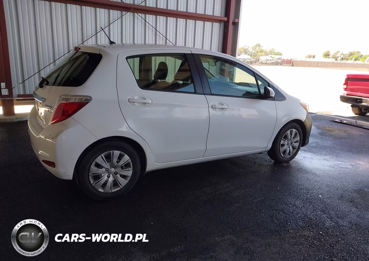 2013 Toyota Yaris Le VIN:JTDKTUD38DD544546 - 4