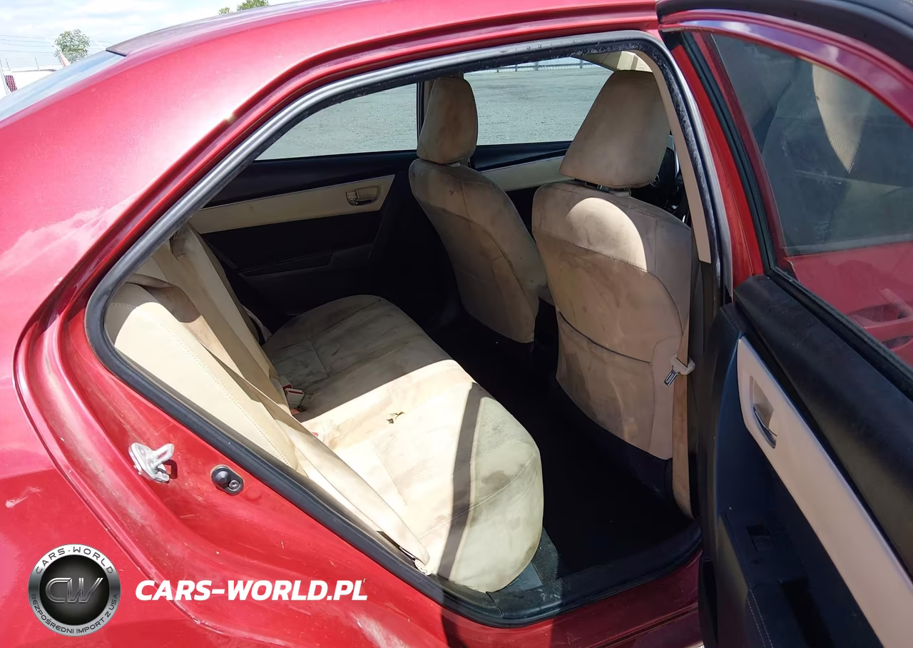 2018 Toyota Corolla Le VIN:2T1BURHE0JC053032 - 8