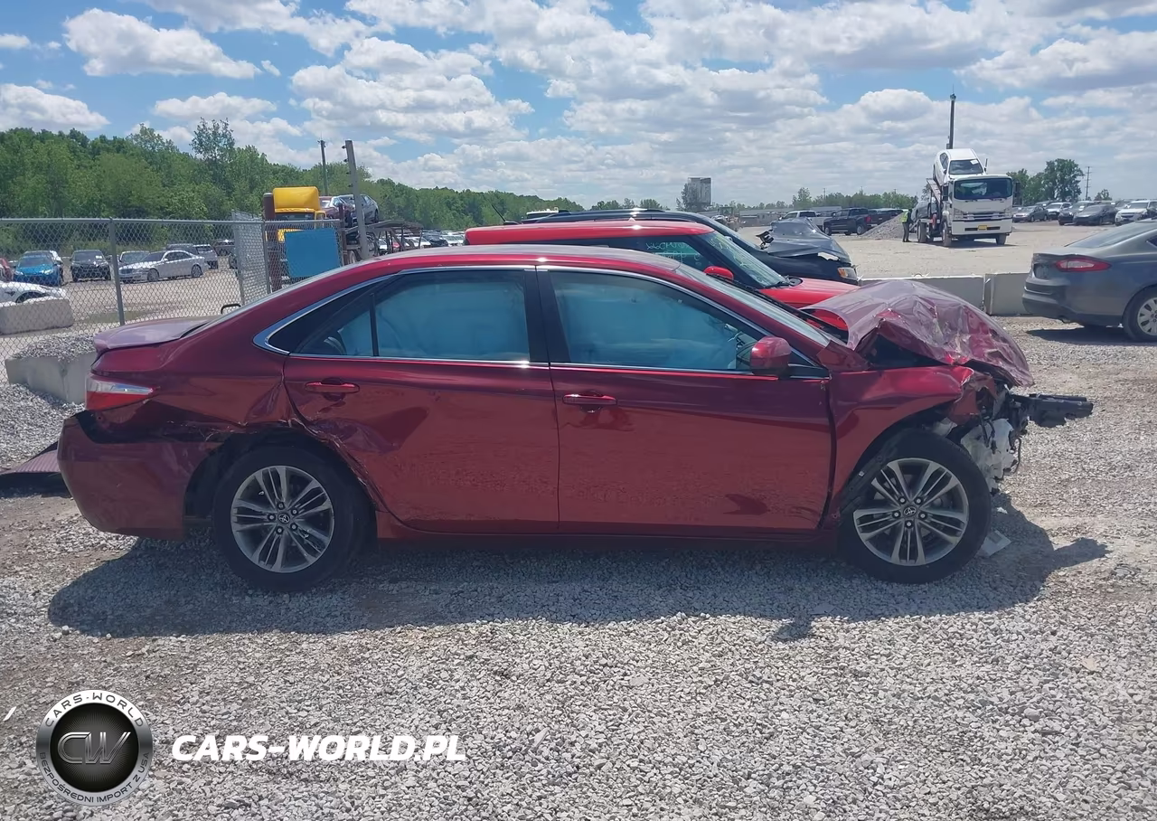 2017 Toyota Camry Se VIN:4T1BF1FK6HU716181 - 13