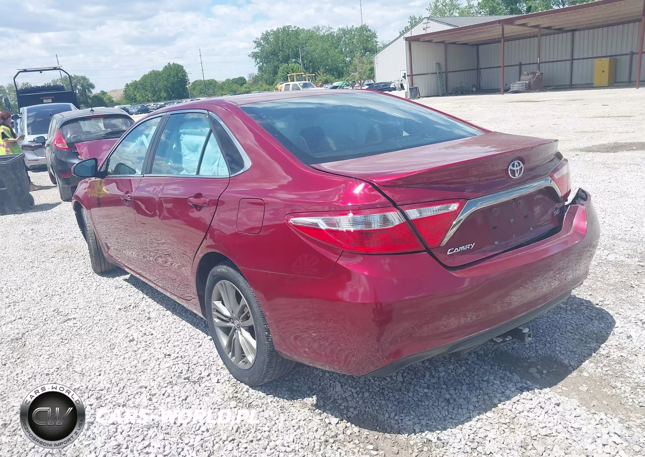 2017 Toyota Camry Se VIN:4T1BF1FK6HU716181 - 3