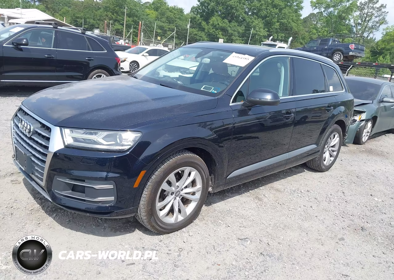 2017 Audi Q7 3.0T Premium VIN:WA1AAAF70HD007444 - 2