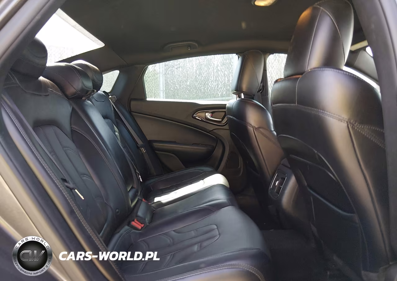 2015 Chrysler 200 S VIN:1C3CCCBB5FN739191 - 8