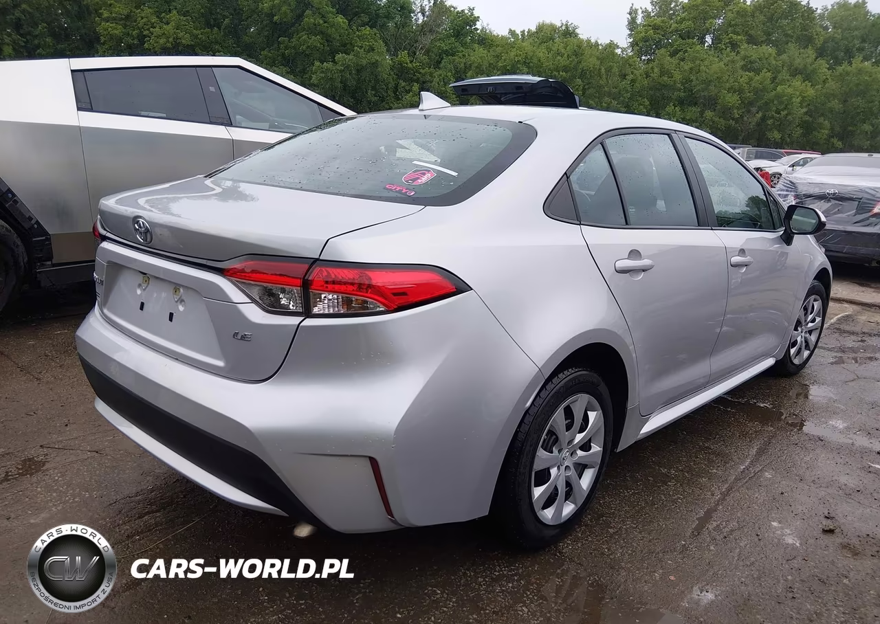 2022 Toyota Corolla Le VIN:5YFEPMAE2NP336829 - 4