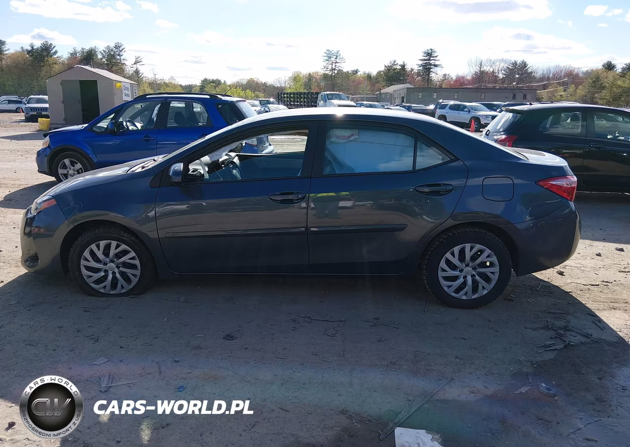 2017 Toyota Corolla Le VIN:2T1BURHE6HC901313 - 14