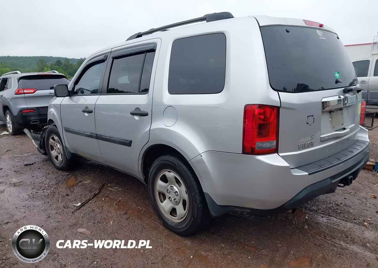 2013 Honda Pilot Lx VIN:5FNYF3H22DB025935 - 3