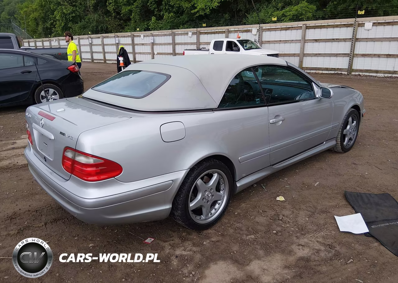 2002 Mercedes-Benz Clk 55 Amg VIN:WDBLK74GX2T121447 - 4