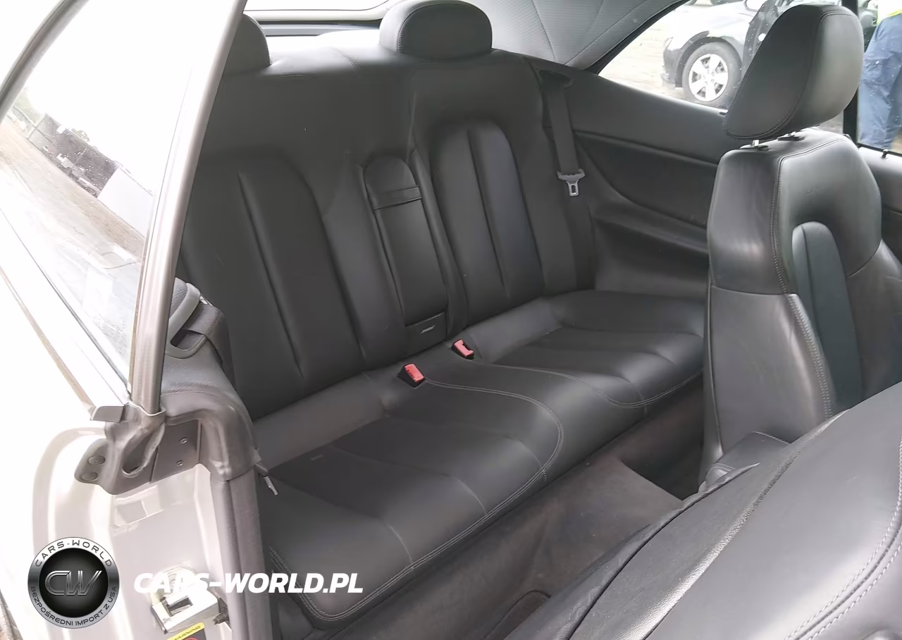 2002 Mercedes-Benz Clk 55 Amg VIN:WDBLK74GX2T121447 - 8