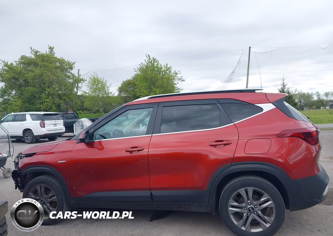 2021 Kia Seltos S VIN:KNDEUCAAXM7093139 - 14
