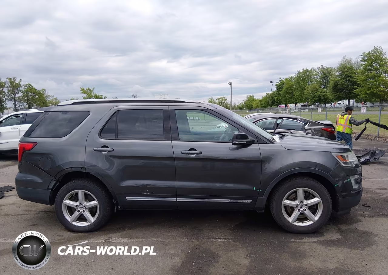 2016 Ford Explorer Xlt VIN:1FM5K8D80GGC79980 - 12