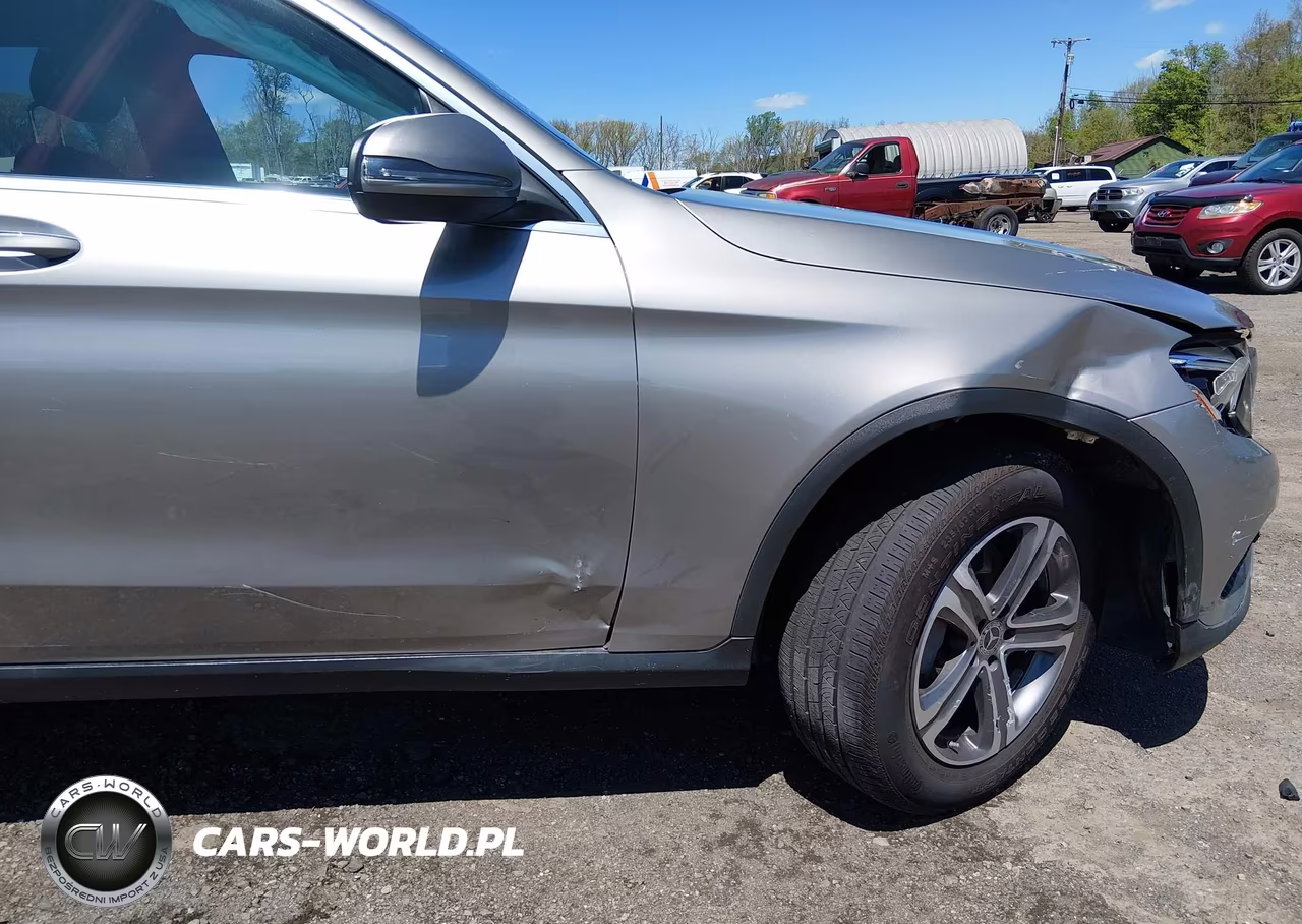 2019 Mercedes-Benz Glc 300 4Matic VIN:WDC0G4KB6KV148672 - 17