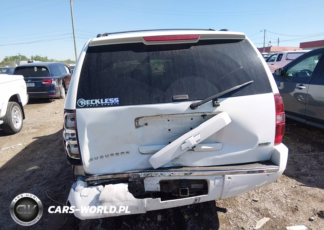 2010 Chevrolet Suburban 1500 Ltz VIN:1GNUKKE35AR173463 - 16