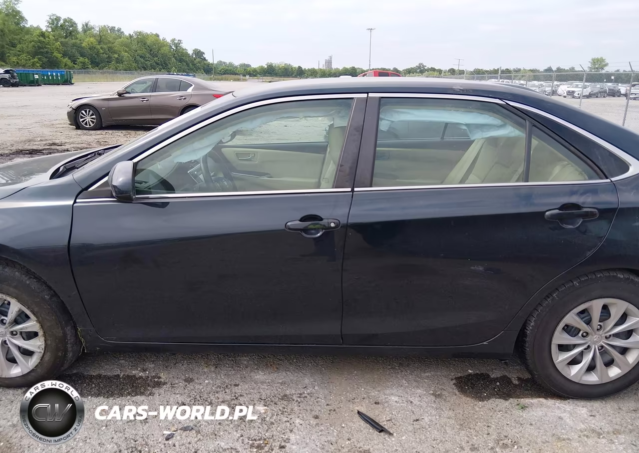 2015 Toyota Camry Le VIN:4T4BF1FK3FR508908 - 13