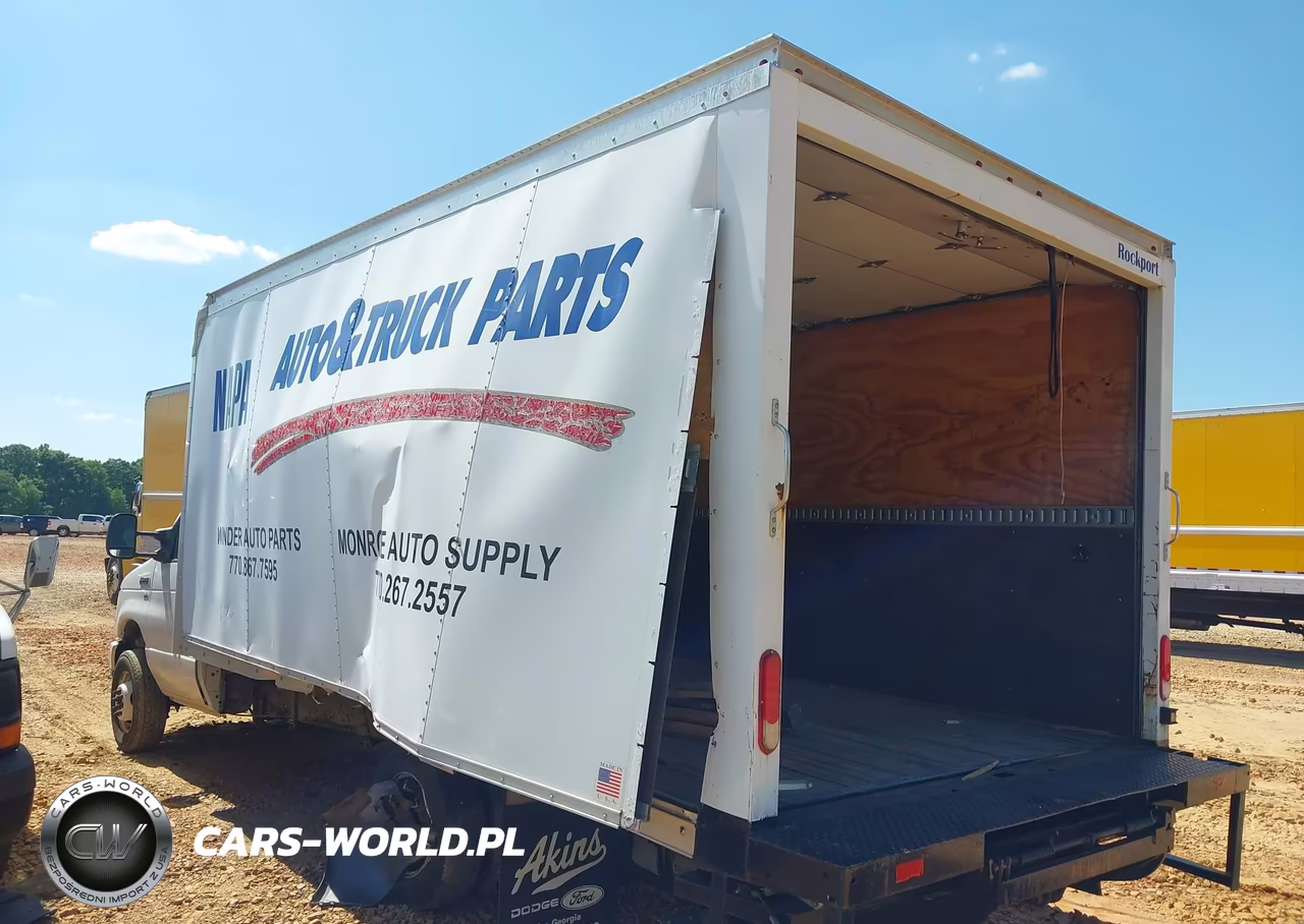 2017 Ford E-350 Cutaway VIN:1FDWE3F64HDC52665 - 11