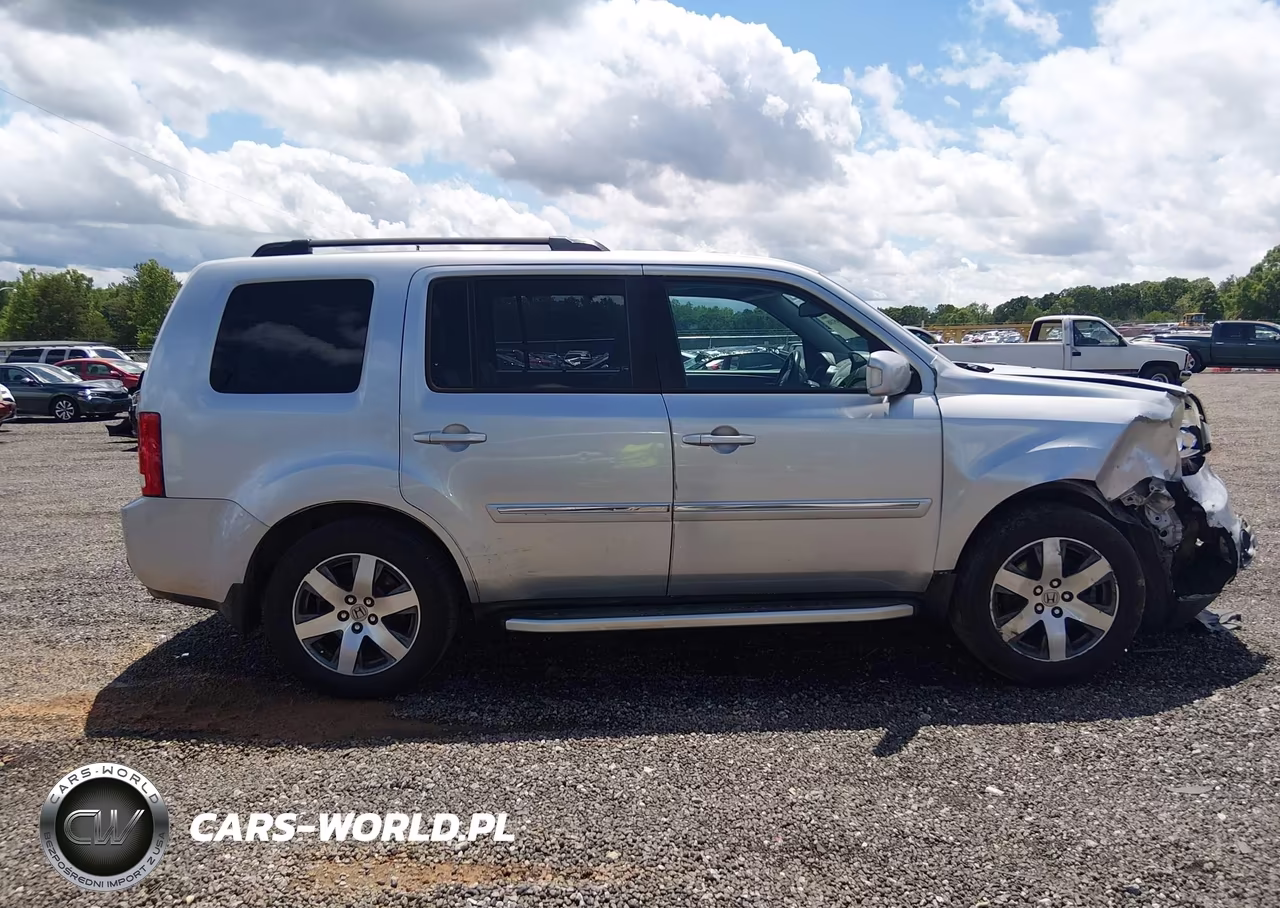 2013 Honda Pilot Touring VIN:5FNYF3H97DB030898 - 13
