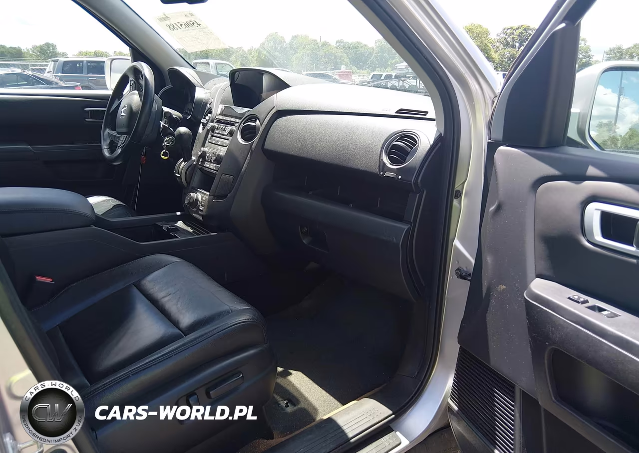 2013 Honda Pilot Touring VIN:5FNYF3H97DB030898 - 5