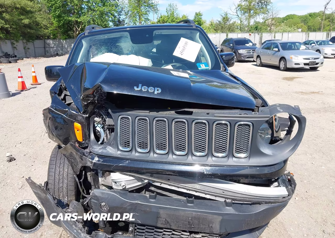 2018 Jeep Renegade Latitude 4X4 VIN:ZACCJBBB2JPH82947 - 12