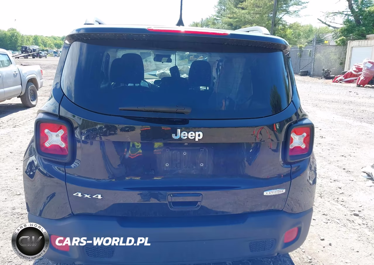2018 Jeep Renegade Latitude 4X4 VIN:ZACCJBBB2JPH82947 - 16