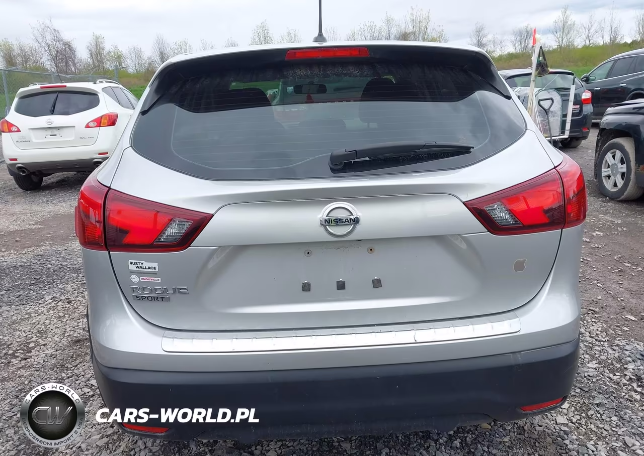 2018 Nissan Rogue Sport S VIN:JN1BJ1CPXJW164085 - 17