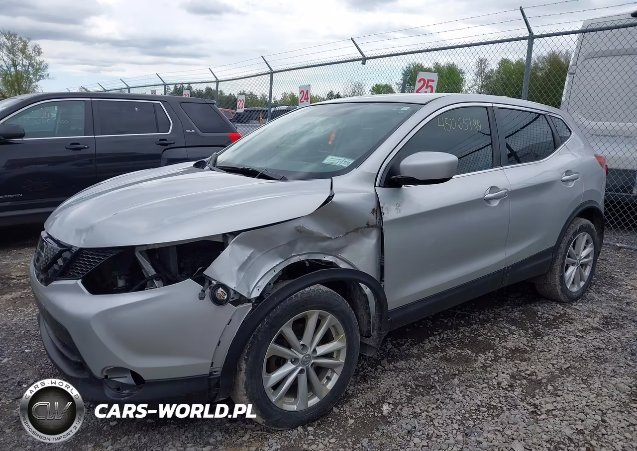 2018 Nissan Rogue Sport S VIN:JN1BJ1CPXJW164085 - 2