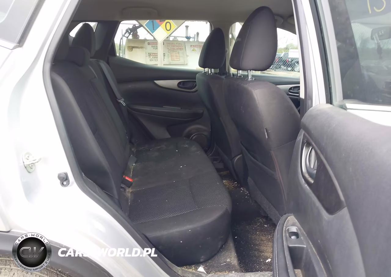 2018 Nissan Rogue Sport S VIN:JN1BJ1CPXJW164085 - 8