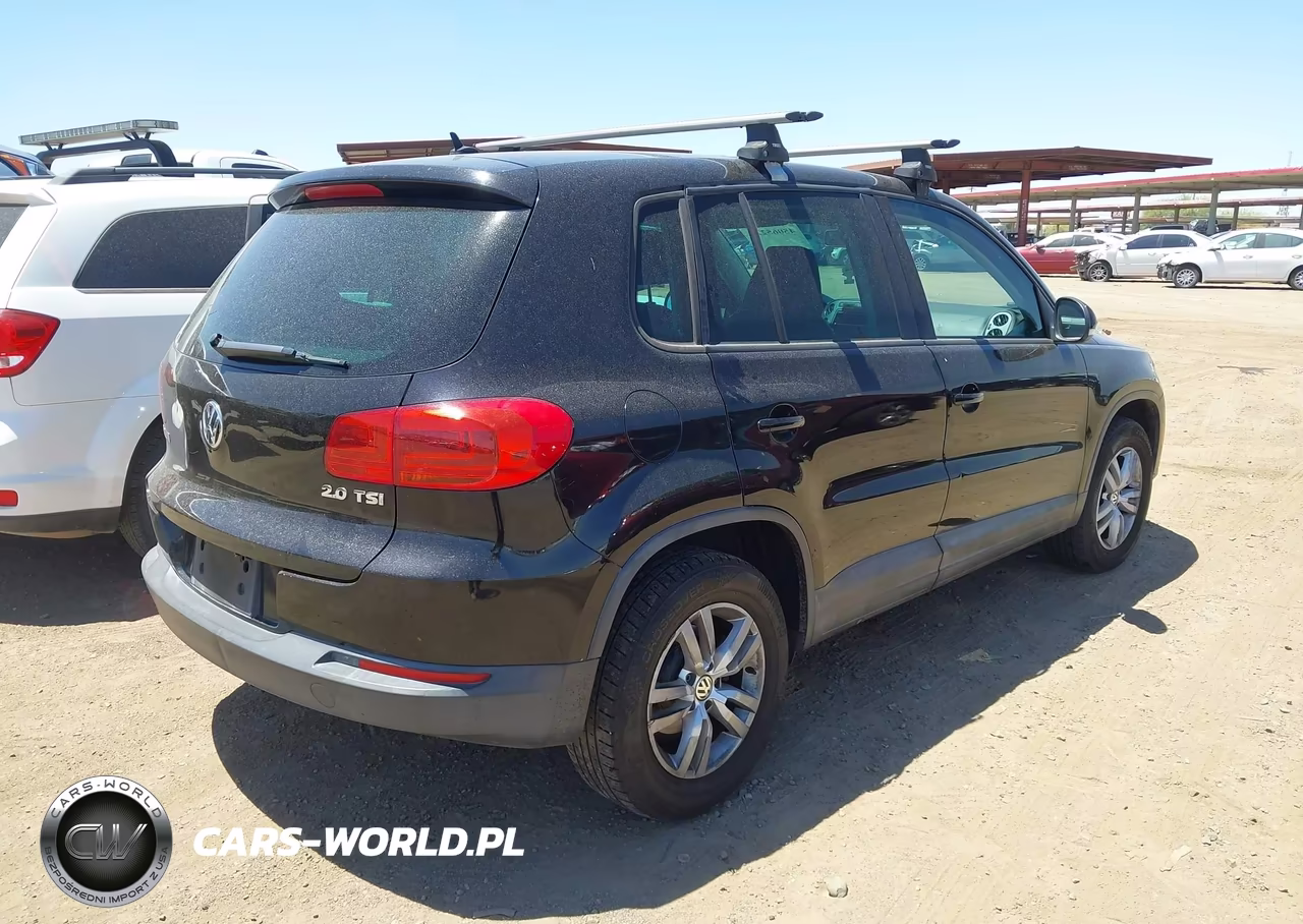 2012 Volkswagen Tiguan Le VIN:WVGAV7AX0CW576470 - 4