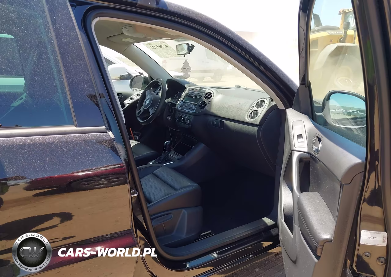 2012 Volkswagen Tiguan Le VIN:WVGAV7AX0CW576470 - 5