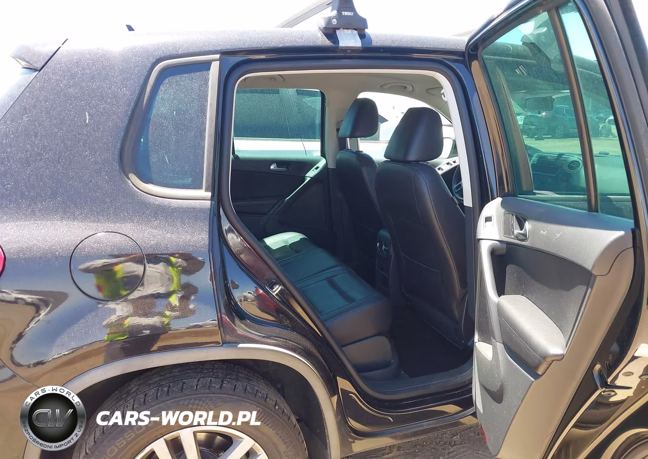 2012 Volkswagen Tiguan Le VIN:WVGAV7AX0CW576470 - 8