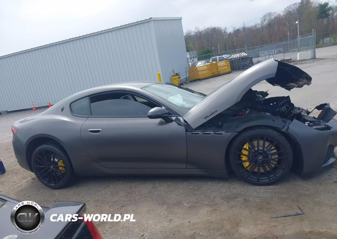 2024 Maserati Granturismo Modena VIN:ZAMBMVBB5RX439171 - 14