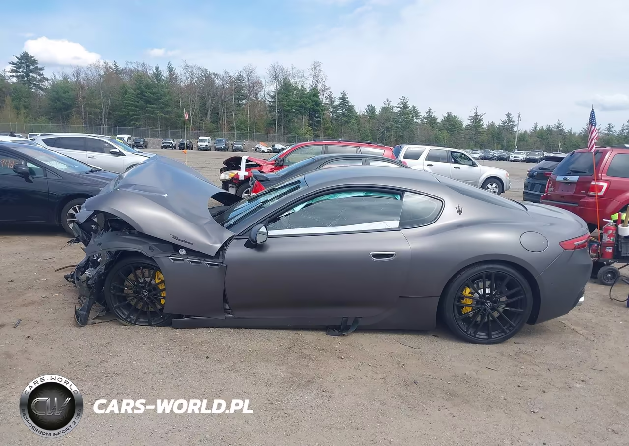 2024 Maserati Granturismo Modena VIN:ZAMBMVBB5RX439171 - 15